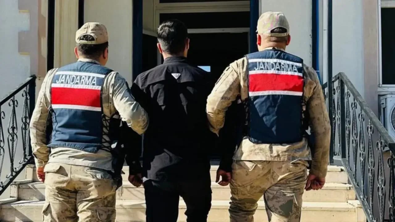 4 yıl 5 ay cezası vardı! Şanlıurfa'da yakalandı!