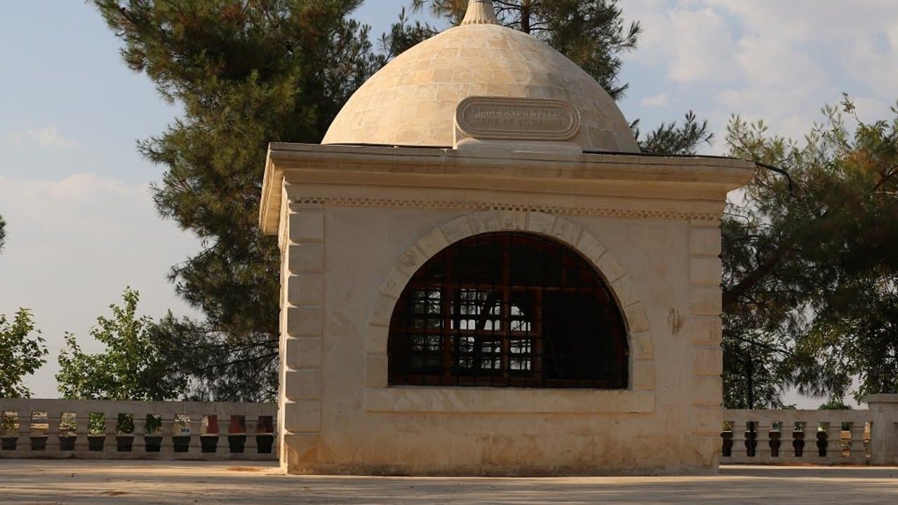 Şanlıurfa’da Herkes Hz. Eyyüp’ü Biliyor, Peki Ya Onun Yanındaki İsim?
