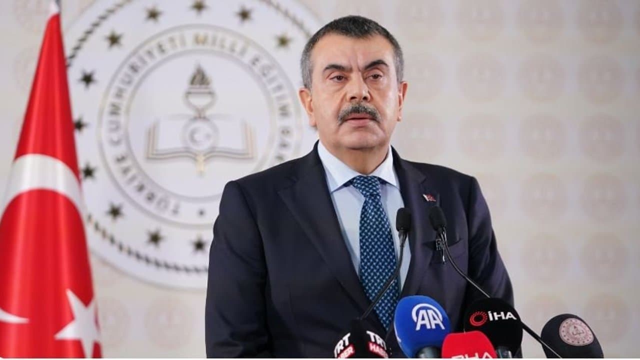 Bakan Tekin Açıkladı: 60 Bin Okulun Risk Haritası Güncelleniyor