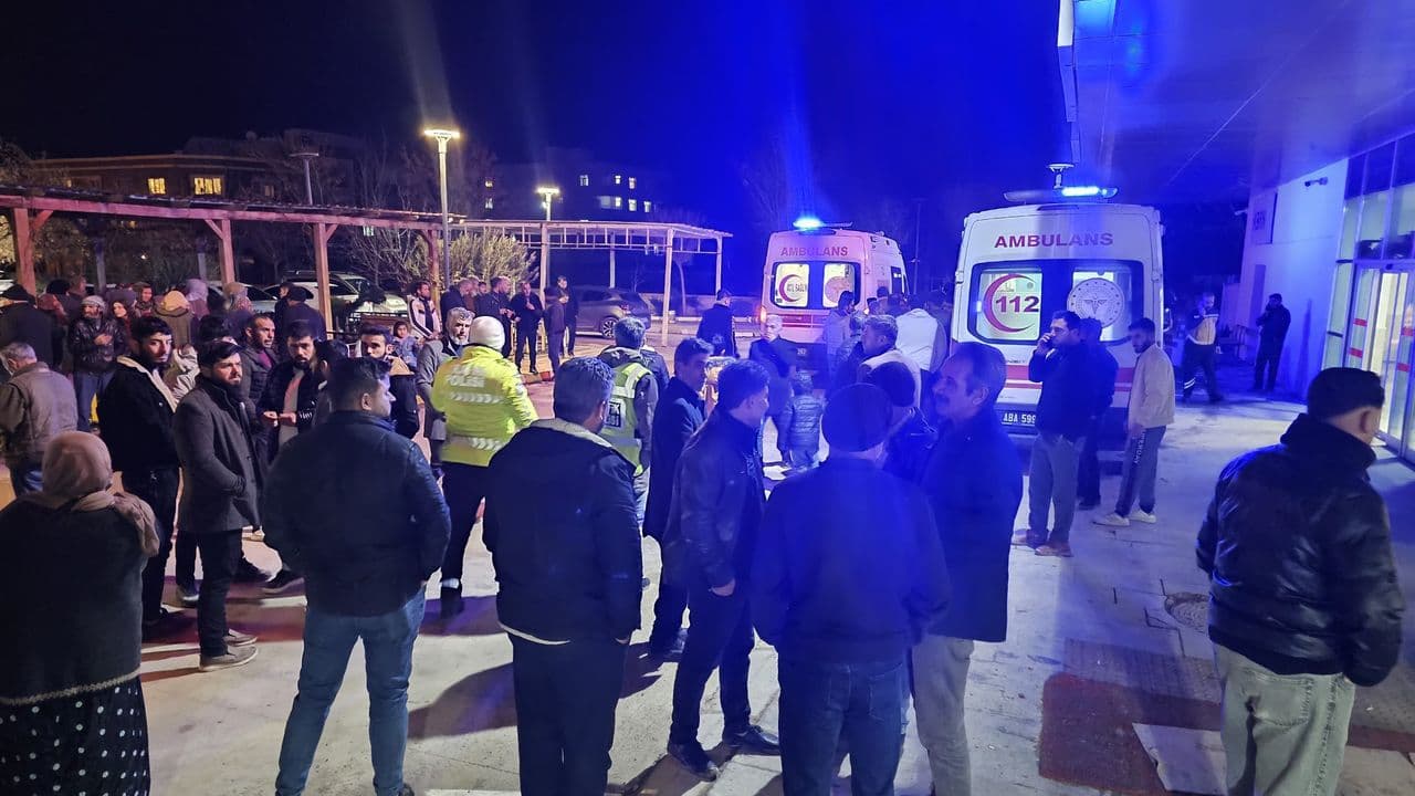 Şanlıurfa’da taşlı sopalı kavgada 2 yaralı 8 gözaltı