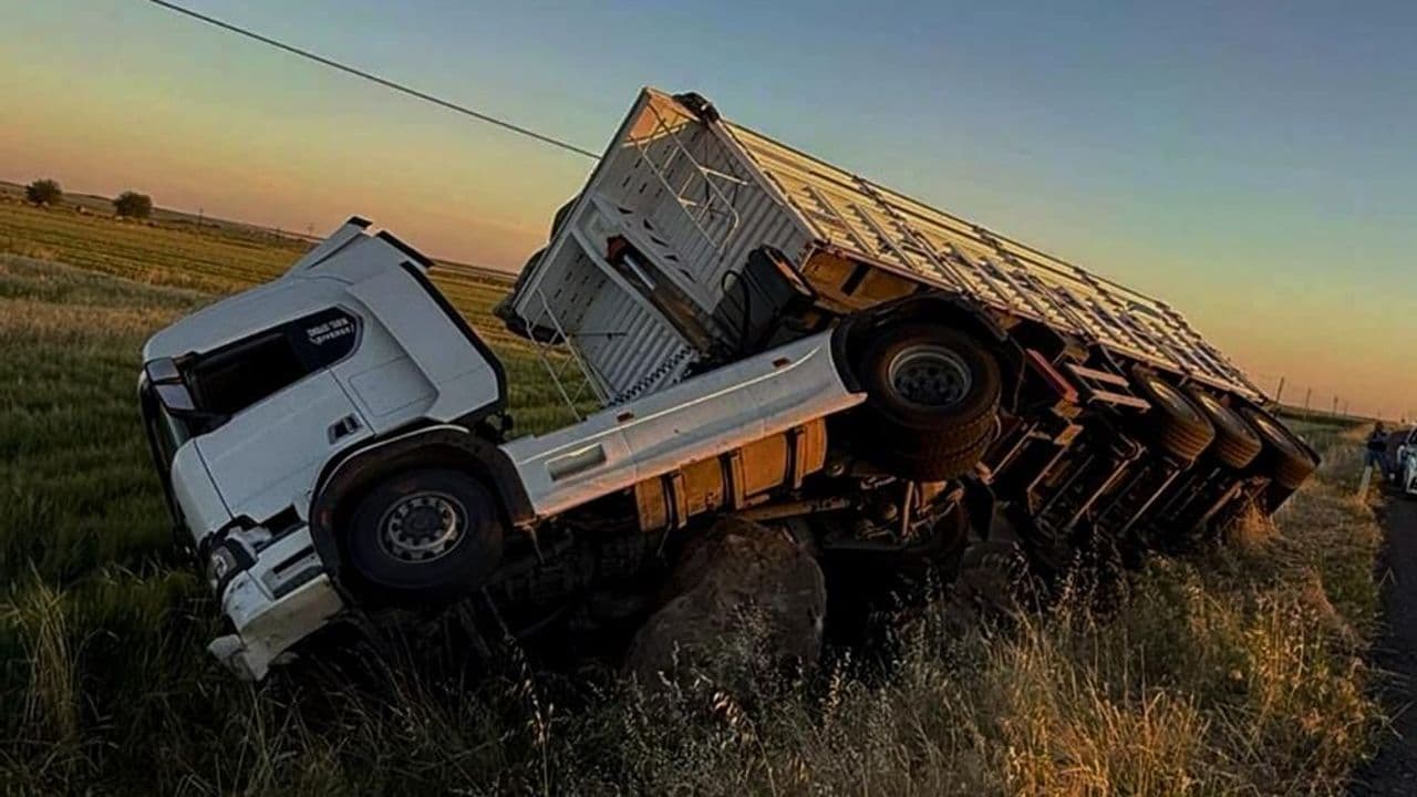 Şanlıurfa'da zincirleme kaza: Ölüler var!