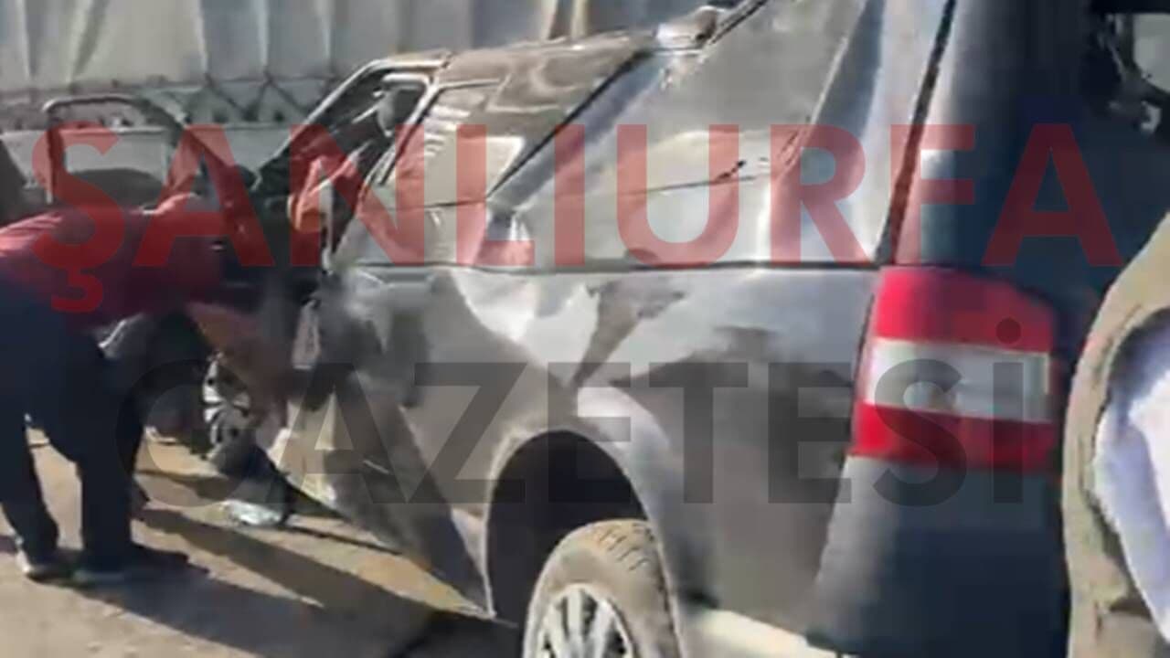 Şanlıurfa'da transit TIR’a arkadan çarptı, 2 kişi öldü, 2 kişi yaralandı