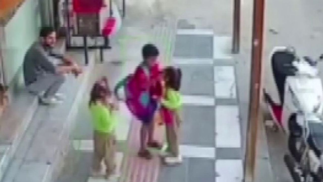 Şanlıurfa'da minik yürekten dev hareket: Davranışı izleyenlerin yüreklerini ısıttı