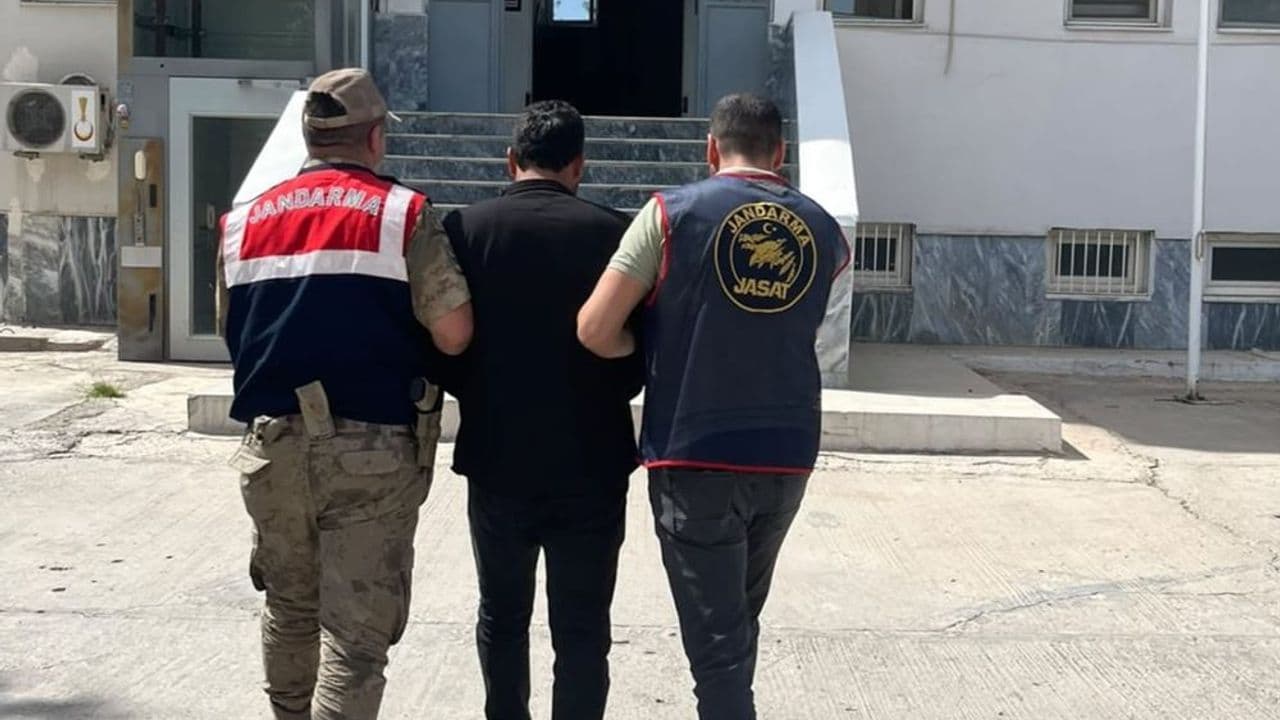 Şanlıurfa Birecik’te uyuşturucu simsarlarına darbe: Gözaltı var!