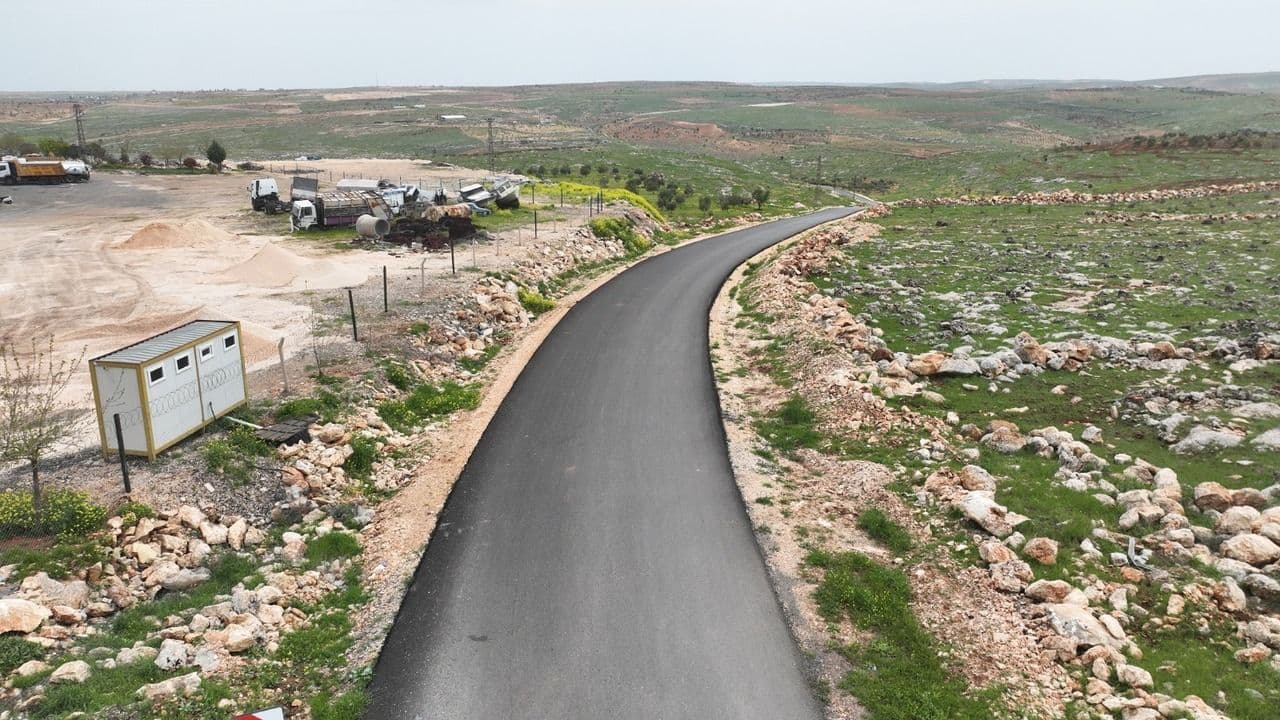 Büyükşehir Belediyesi Otoyol Gibi Grup Yolu Yaptı