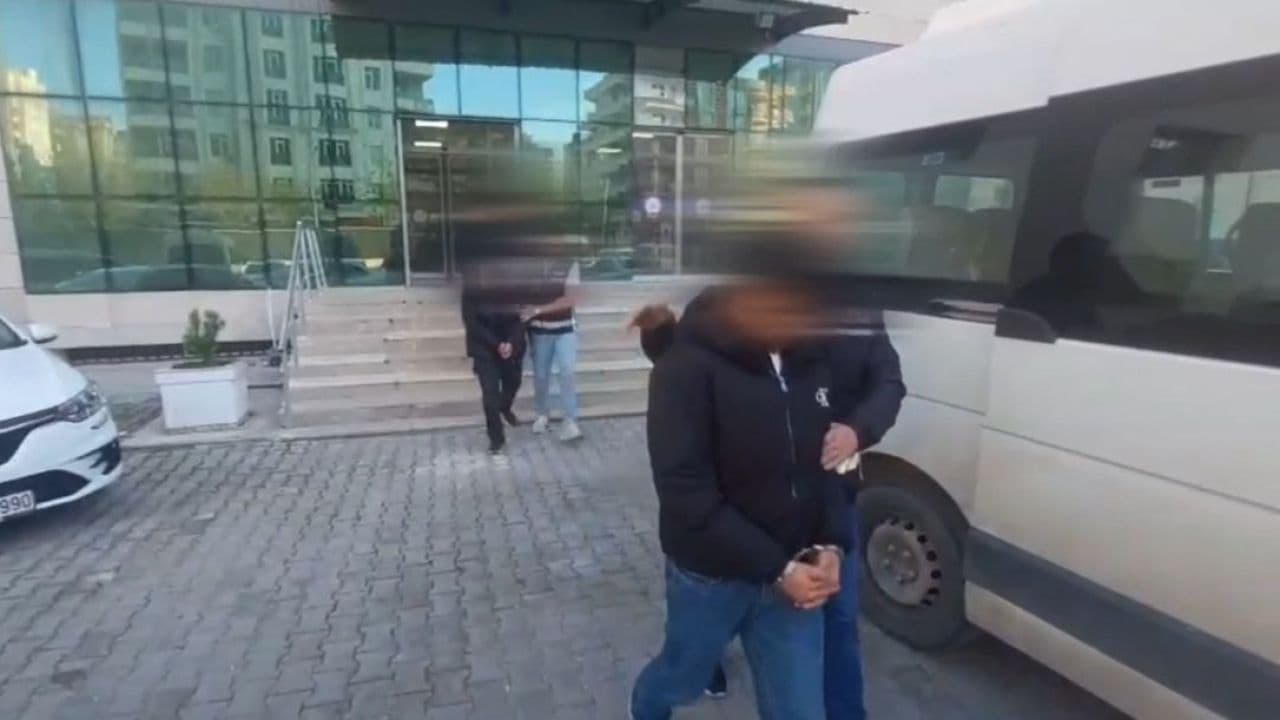 Şanlıurfa Merkezli Silah Operasyonu: 4 Kişi Tutuklandı