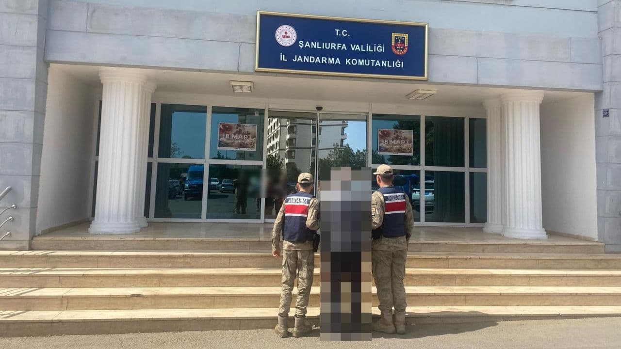 Şanlıurfa'da 5 Yıl 10 Ay Hapis Cezası Bulunan Firari Yakalandı
