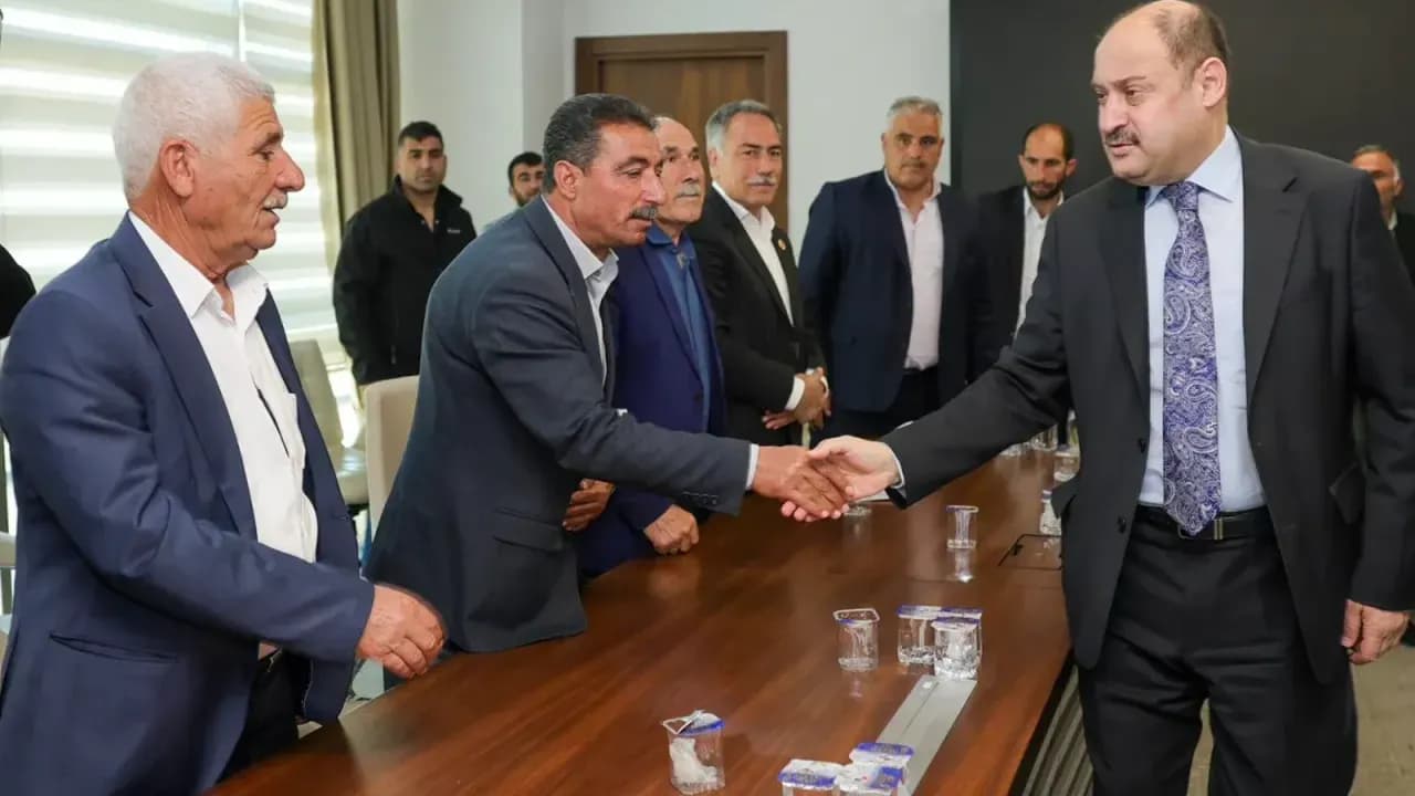 Gülpınar, Suruçlu muhtarların taleplerini dinledi