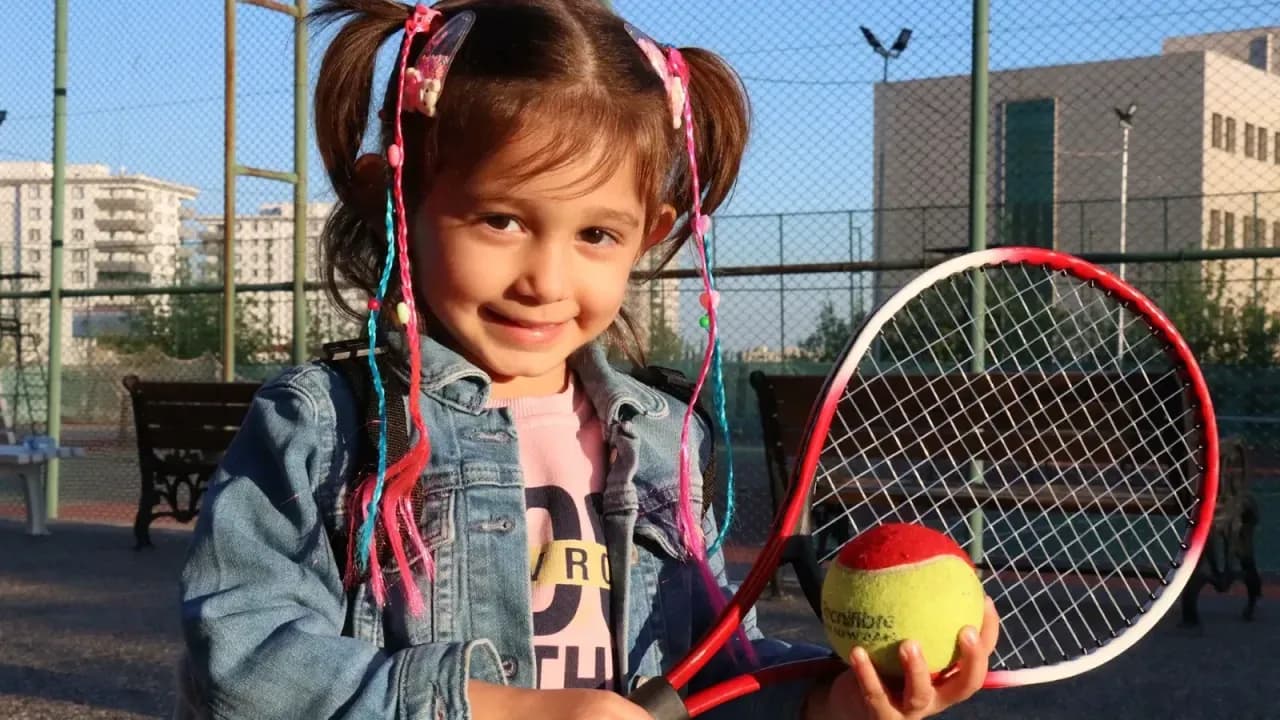 Şanlıurfa’da 23 Nisan Tenis Turnuvası başladı