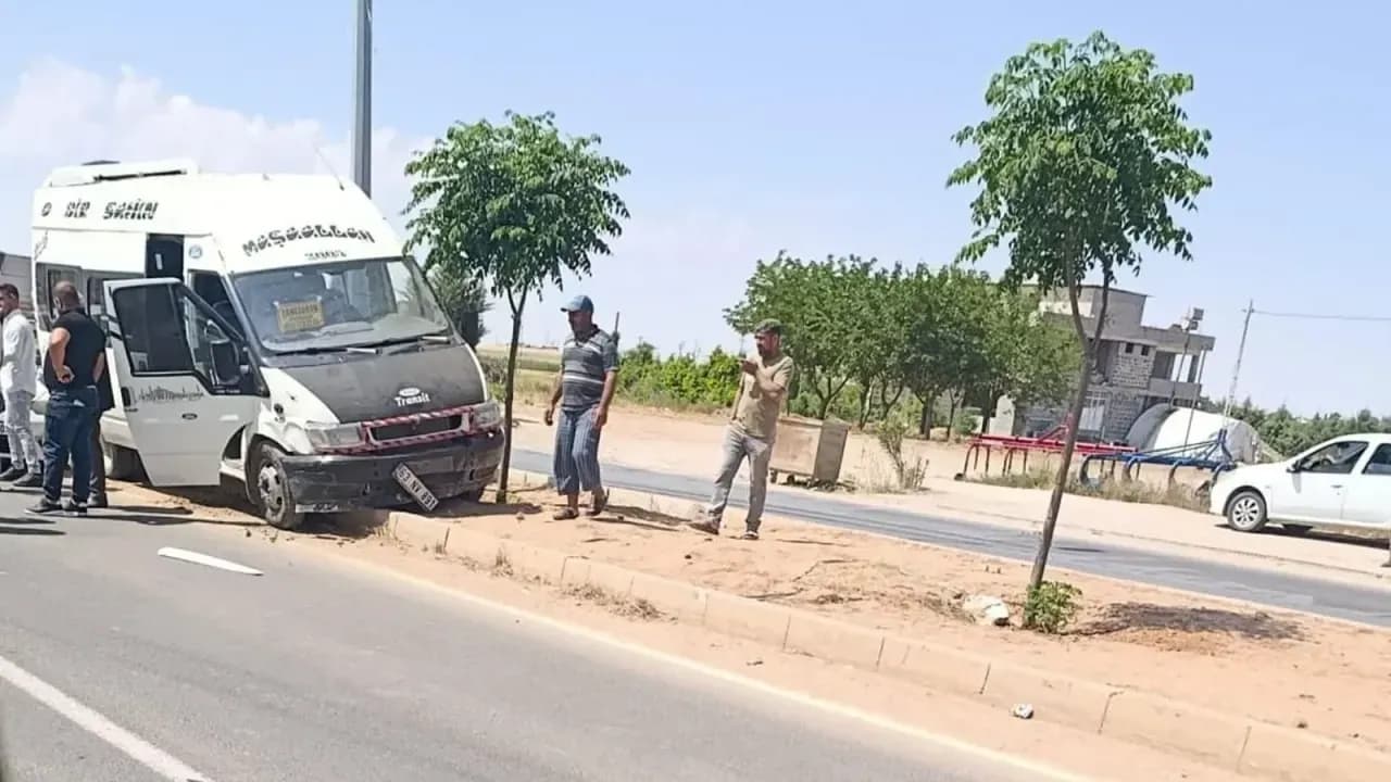Şanlıurfa’da yolcu taşıyan araç kontrolden çıktı!