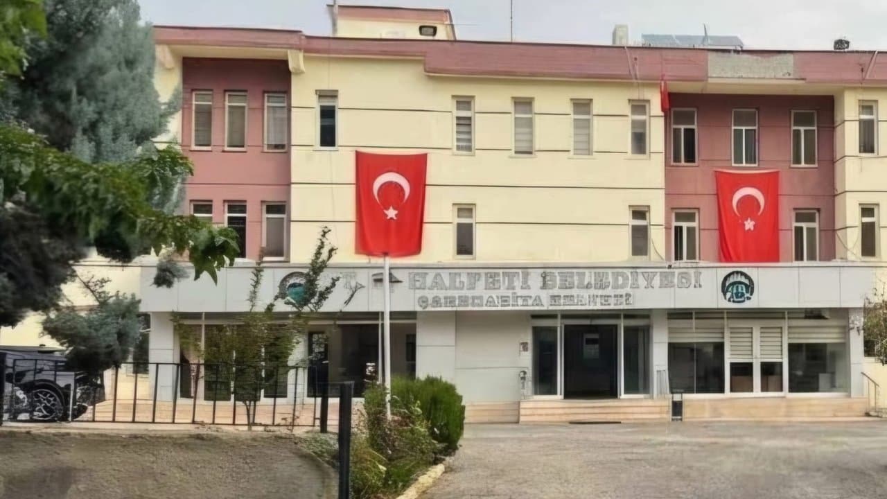 Şanlıurfa’daki Belediyeye Operasyon: “Kimse Kendini Dokunulmaz Görmesin”