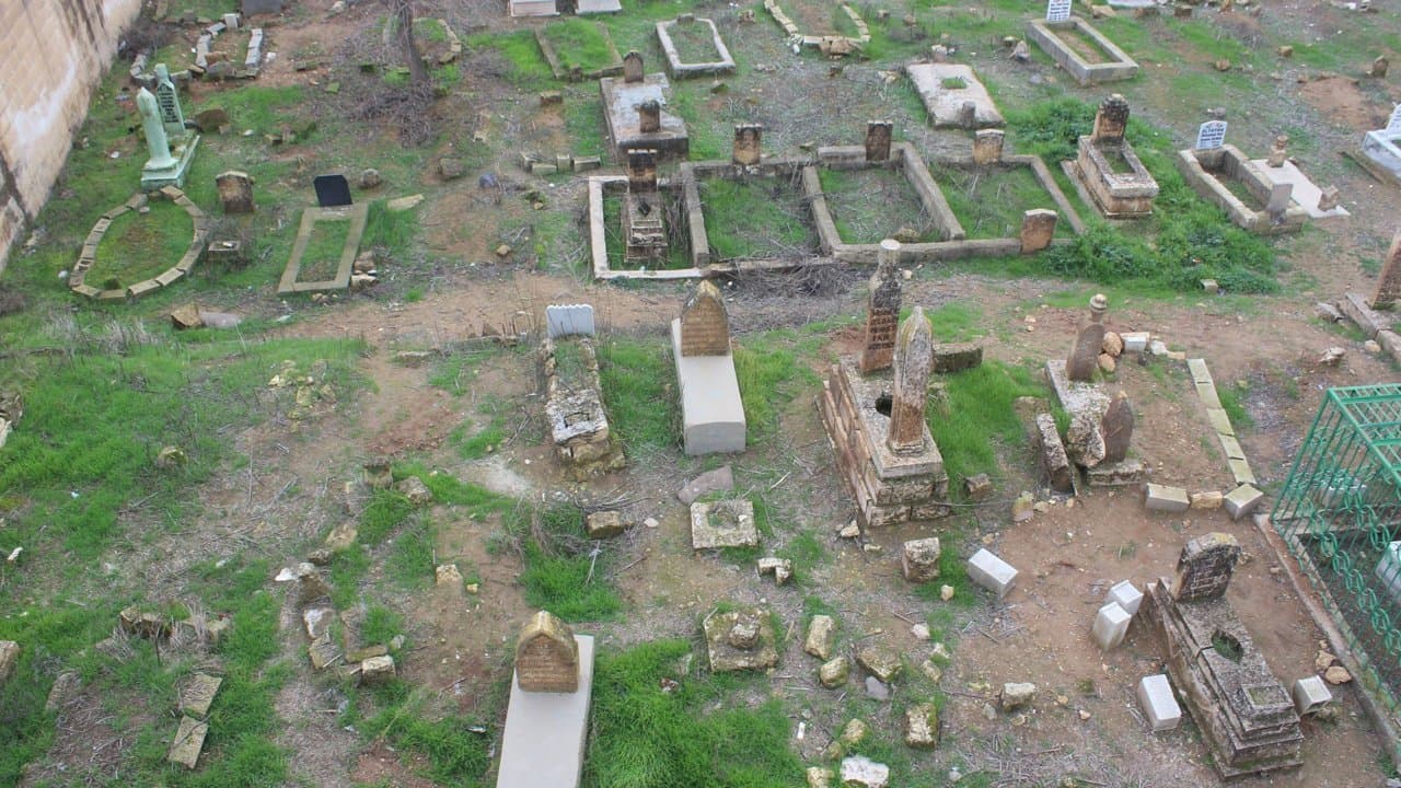 Şanlıurfa'da Bu Taşta Yansımanı Görene Ne Oluyor? İşte Mucize Yer